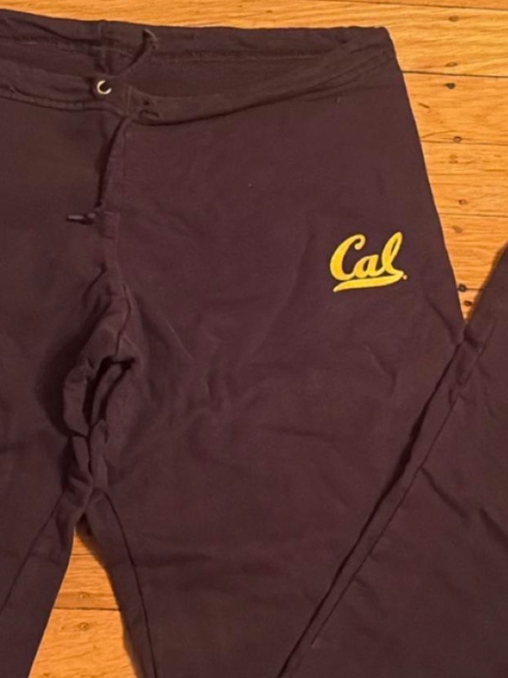 Cal Script Logo Women’s Lowrise Navy Sweats